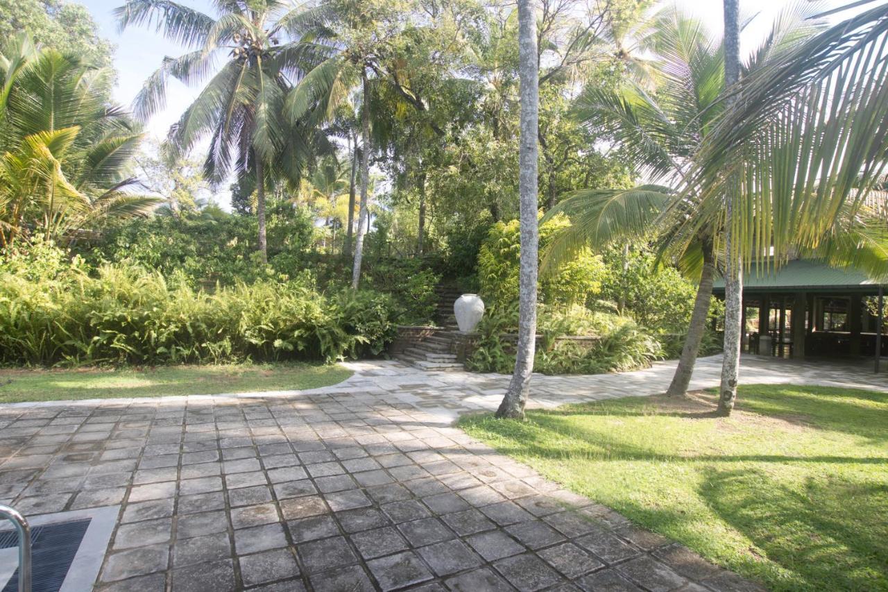 The Coastal Village Cabanas Ahangama Exteriör bild